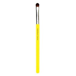Bdellium Tools Professional Makeup Brush - Studio Series 772 Small Shader - With Mix of Soft Natural and Synthetic Fibers, For Precise & Quick Shading (Yellow, 1pc)