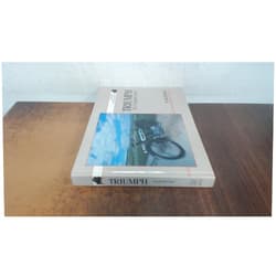 By Ivor Davies (Author) Triumph: The Complete Story (Crowood Motoclassics)
