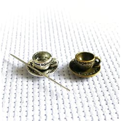 DPXWCCH Coffee Cup Needle Minder for Cross Stitch The Set of 2 Teacup Needle Nanny Magnet