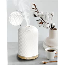 Onaboviva Essential Oil Diffuser,110ML Diffusers for Essential Oils Large Room, Ceramic Diffusers USB Powered Decorative Ultrasonic Defuzzer, Ideal for Aesthetic Home,Dorm Décor, Yoga,White