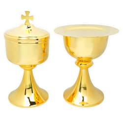 Needzo High Polished Brass Chalice and Ciborium Set, Traditional Catholic Church Supplies, 7 x 4.5” with 6.25 Inch Diameter Paten