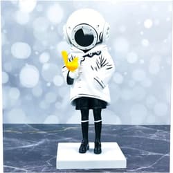 MKOJ Sculptures Statues Luxury Deep Sea Diver Statue Banks Art Modern Art Sculpture Resin Crafts Home Decoration Christmas Deep Sea Diver Gift 28.5Cm Black White