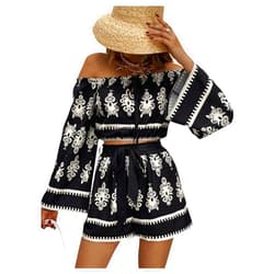 SweatyRocks Women's Floral Print Off the Shoulder Bell Sleeve Blouse Crop Tops and Shorts Set Casual 2 Piece Outfit