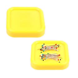 Hilltian 2 Pieces Magnetic Pin Cushion with 200 Plastic Head Pins, Square Plastic Magnetic Pin Holder for Sewing Quilting, Pin Cushion for Sewing