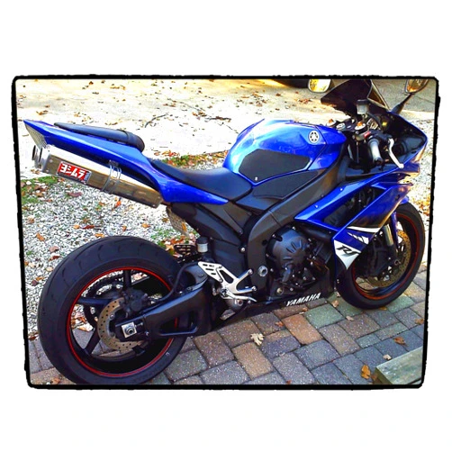 TechSpec Gripster Tank Grips - Compatible with Yamaha R1 (2007 – 08) – 62-0054-SS – Snakeskin