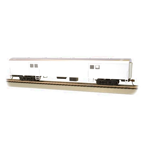 Bachmann Trains - 72' Smooth-Side Baggage Car - Painted, UNLETTERED - Aluminum - HO Scale