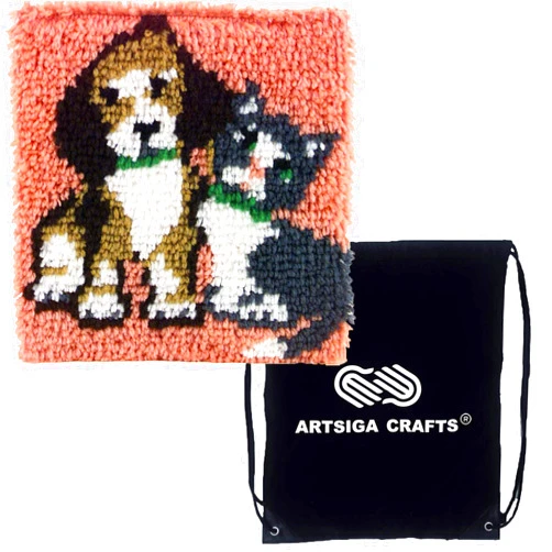 Caron-Wonderart Latch Hook Kit 12 x 12 inches (Finished Size) Best Friends (426185) with 1 Project Bag