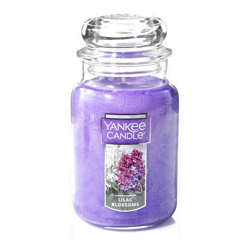 Yankee Candle Lilac Blossoms Scented, Classic 22oz Large Jar Single Wick Candle, Over 110 Hours of Burn Time, Perfect for Gifting, Gatherings and Seasonal Decorations