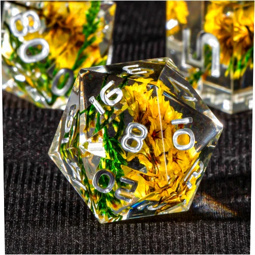 KERWELLSI D&D Dice Set DND, 7pcs Flowers Design Resin Sharp Edged Dice Set Rolling D20, Polyhedral Dice Set with Cool Box, RPG Dungeons and Dragons Dice for Role Playing Games