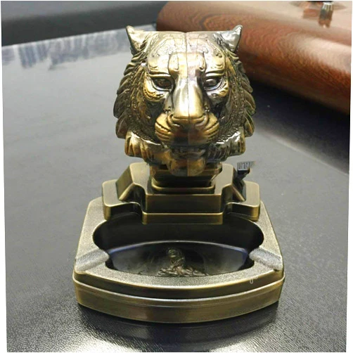 Sepedka Ashtray Tiger Head Shape Novelty Ash Tray with Refillable Lighter Fire Animal Cat Panther Home Decoration