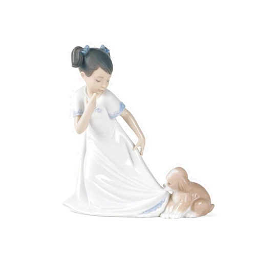 LLADRÓ Nao by Lladro Collectible Porcelain Figurine: LET ME GO! - 6 3/4