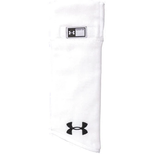 Under Armour Football Towel, Keep Hands Dry, Quarter Back, Sports Towel, Absorbent, Black or White Color Options