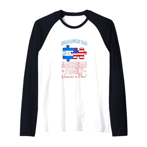 NICARAGUAN FAMILY UNITED UNDER THE US FLAG NICARAGUAN DAD, AMERICAN FAMILY! GRACIAS A DIOS! Raglan Baseball Tee