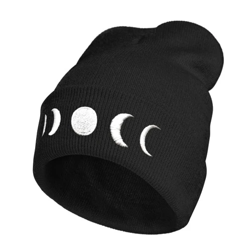 YIEOFH Gothic Goth Crescent Moon Embroidery Beanie Hat for Men Women Winter Warm Stretch Skull Knit Hats Cap Black