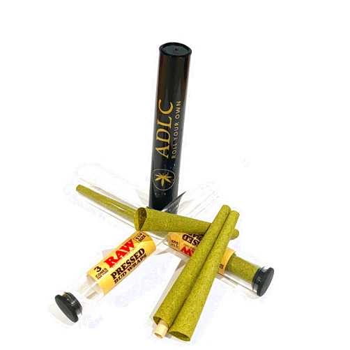 DELACRUZV Raw Pressed Bud Wraps Cones 1 1/4 (3 Pre-Rolled Cones Per Tube) with DeLaCruzV Tube.