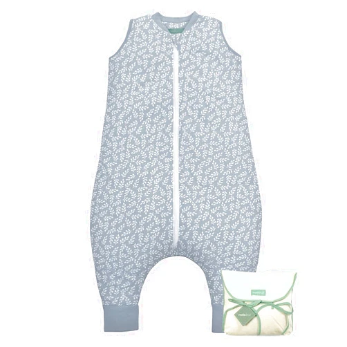 molis & co 2.5 TOG Winter Baby Sleeping Bag with Feet, 3 Years, Warm Baby Sleep Sack with Legs. Unisex Leaf Print. 100% Organic Cotton Toddler Wearable Blanket for Boys and Girls. Leaf With Feet 3 Years(XXL)