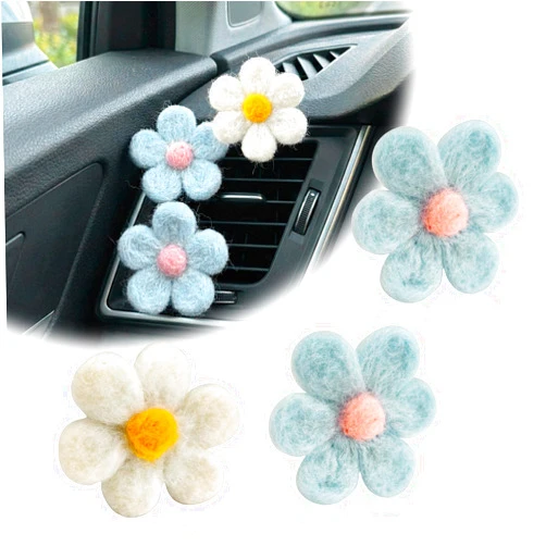 JUYQZ Blue Daisy Car Air Vent Clips - Cute White & Blue Flower Dashboard Decor - Aesthetic Floral Auto Interior Accessories - Simple & Fresh Wool Felt Car Charms Gift for New Driver (Blue & White Daisy)