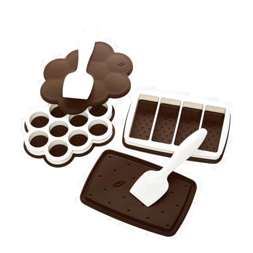 Chef'n Sweet Spot Ice Cream Sandwich Maker - Set of 2, Brown | Craft Homemade Ice Cream Sandwiches with Ease | Gift for Family Fun and Parties