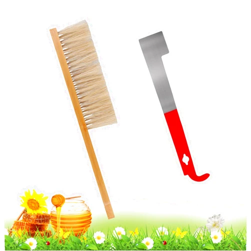PEUTIER 2pcs Bee Hive Brush and Bee Hive Scraper Set, Metal J Hook Bee Hive Tool Hive Frame Lifter Gripper Bee Brush with Wooden Handle Beekeeping Supplies Equipment for Bee Keepers