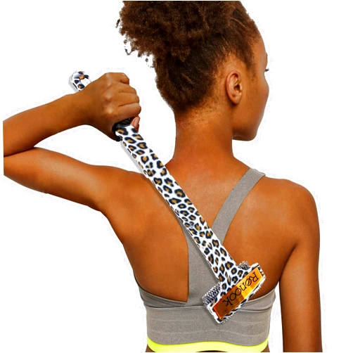 Renook Pioneering Leopard Folding Back Scratcher, Long Handle Exfoliating Body Brush with Massage Rollers, Extendable Curved itching Preventer, Ideal for Elderly and Pregnant