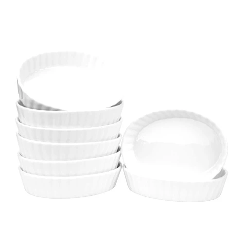 Foraineam Set of 8 Pieces Porcelain Ramekins, 6 Ounce Oval Creme Brulee Ramekin Dishes 6 x 4-1/4 x 1-1/4 Inch Baking Ramekins Set