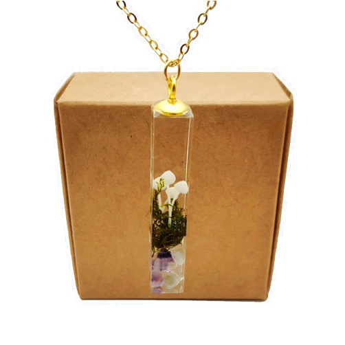 Cairui Design Mushroom Moss 3D Landscape Transparent Cube Resin Pendant 18k Gold Plated Necklace for Women Handmade