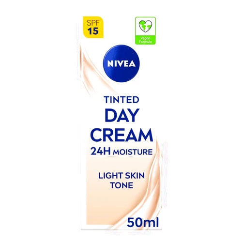 Nivea Visage Daily Essentials Tinted Moisturising Day Cream Natural SPF 15 (50ml)