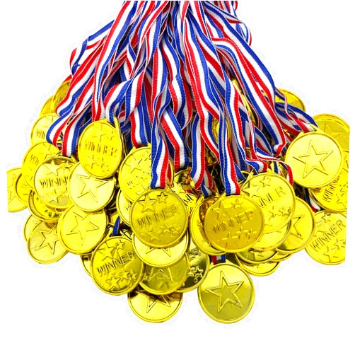 Oisinlas Gold Winner Award Medals for Kids, 100 Pcs Plastic Award Medals for School Sports, Soccer Competitions, Games, Gymnastic, Party Favors, Dress Up or Celebration Souvenir
