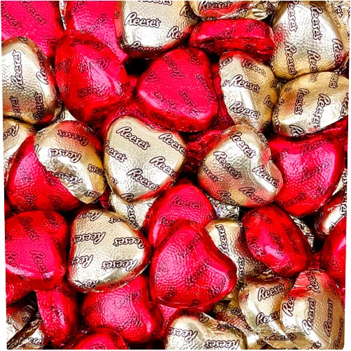 Tundras Mothers day Reeses-Milk Chocolate Hearts 27 pcs approx. Red and Gold Foil Peanut Butter Chocolate shapped heart greate for Mothers or Valentine's Day