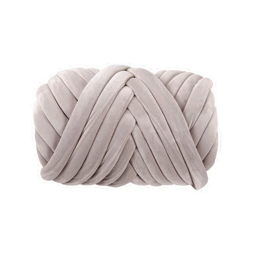 404Plus Velvet Chunky Yarn Bulky Giant Arm Knitting Yarn, Super Soft Tubular Weight Jumbo Yarn,DIY Crochet Hand Knitting Thick Yarn for Blanket,Pet Bed, Rugs Pillow,Handbag(0.55lb-Light Gray)