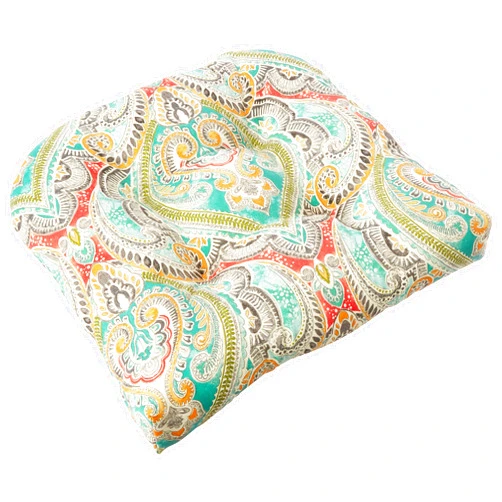Pillow Perfect Paisley Indoor/Outdoor Chair Seat Cushion, Tufted, Weather, and Fade Resistant, 19
