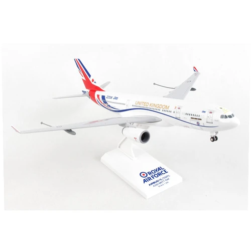 Skymarks Daron RAF Vespina A330 Voyager United Kingdom ZZ336 with Gear 1/200 (SKR1058)