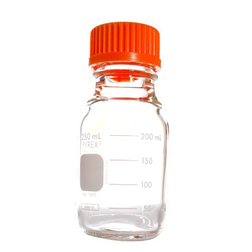 Corning - 1395-100 Pyrex Round Media Storage Bottles, Graduated, with G L45 Screw Cap, 100m L (Case of 10)