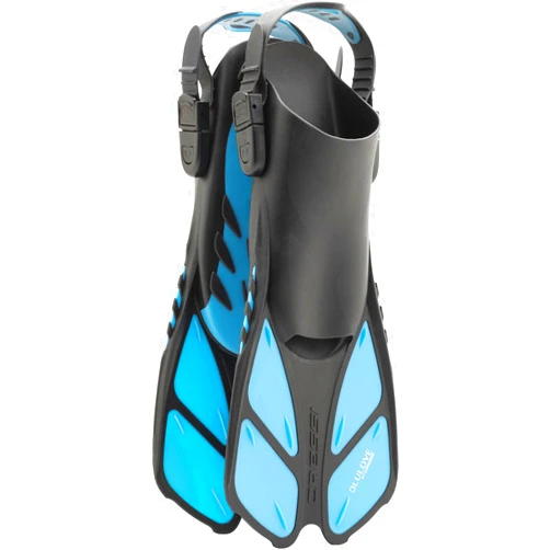 Cressi Adult Short Adjustable Swim Fins with UltraResistant Buckles, Very Light - Ideal for Traveling | Bonete: Designed in Italy