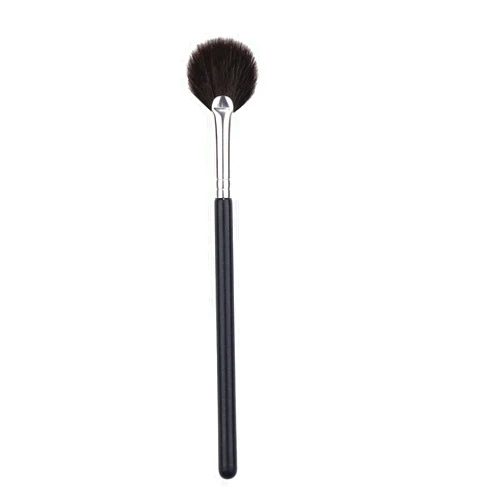 IPRESTA Fan Brush Professional Blush Brush Soft Vegan Synthetic Makeup Brush for Face Highlighter Applicator Eyeshadow Brush