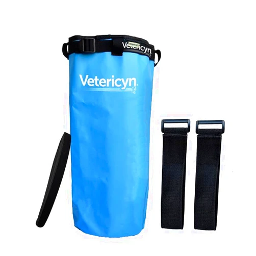 Vetericyn Mobility Horse Hoof Soaking Boot. Heavy-Duty Equine Treatment Bag to Soak Hooves. Made of Lightweight PVC Material and a EVA-Padded Bottom.