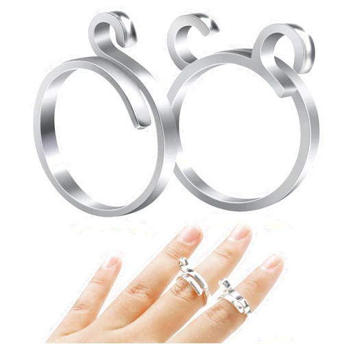 FIVEIZERO 2 PCS FIVEIZERO Adjustable Knitting Crochet Loop Ring,Brass Open Yarn Guide Crochet Ring for Faster Knitting Yarn Guide Finger Holder Knitting Thimble for Crocheters,2 Styles(Silver)