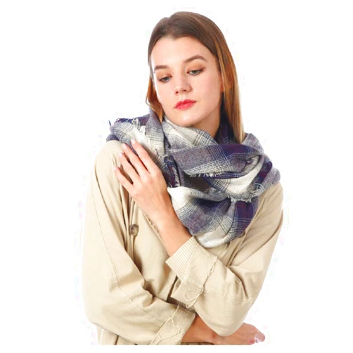Vxsvxm Plaid Infinity Scarf for Women & Tartan Winter Lightweight Circle Scarfs for Girls