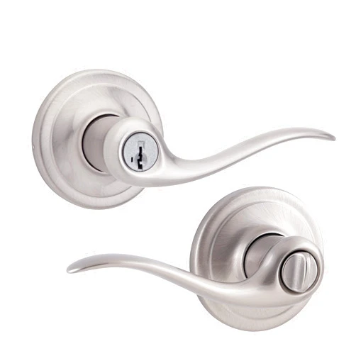 Kwikset Tustin Entry Door Handle with Lock and Key, Secure Keyed Reversible Lever Exterior, For Front Entrance and Bedrooms, Satin Nickel, Pick Resistant Smartkey Rekey Security and Microban