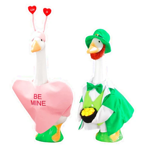 Fox Valley Traders GagglevilleTM Love and Luck Holiday Bundle