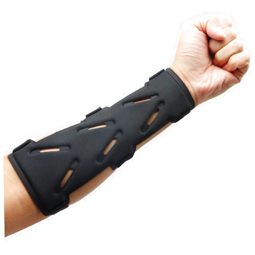 Lenpestia Archery Arm Guard, Adjustable Bow Armguard, Archery Bracer, Archery Forearm Protector, Archery Arm Guard for Unisex, Arm Guard for Archer Hunter Fits Youth & Adults