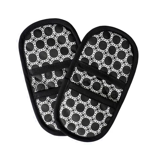 Special Treasure by Westy Quilted Heat-Resistant Black Oven Mitts Set of 2 with Fridge Magnets. Mini Oven Mitt Gloves Safely Protects Hands from Hot Surfaces. Great for handling Cookware, Bakeware & Microwave