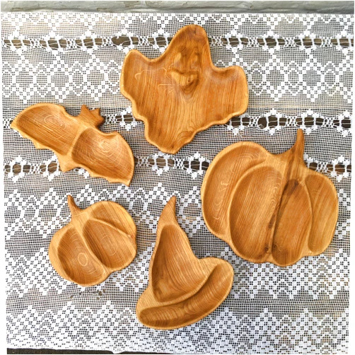 Ecowood Kyiv Halloween gift, Set of 5, Wooden plates, Oak plate, Wooden Child Plate, Party Plate, Eco friendly, Hand carved, Wood gift dish.