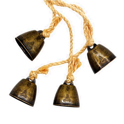 EASTERUP Vintage Handmade Brass Bells Chime- Set of 4 Rustic Decorative Metal Bells with Jute Hanging Rope for Home Decoration - Ideal for Doors, Living Rooms, Gardens and Wall Hanging Decor