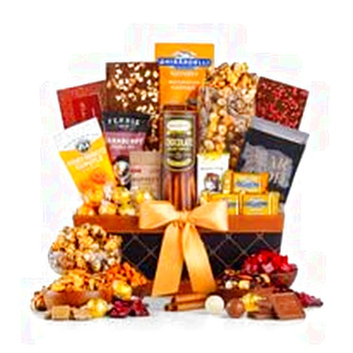 GiftTree Golden Gourmet Classic Gift Basket: Ghirardelli Caramel Squares, Lindor Truffles, Rasperry Dark Chocolate Bar, Dolcetto Wafers, Chocolate Drizzled Caramel Popcorn & More!