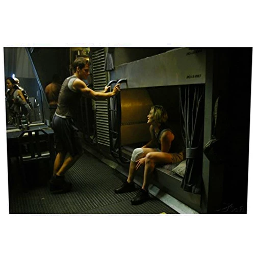 Battlestar Galactica (2004–2009) Modern Lee 'Apollo' Adama leaning over Kara 'Starbuck' Thrace sitting in her bunk - Battlestar Galactica 8x10 Photograph - HQ - BSG