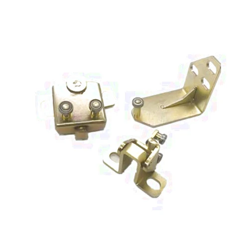 N\\C Excavator parts Komatsu PC75/78/128/138/228US-2 cab door pulley/sliding door slide rail lock bearing lock core (Ivory)