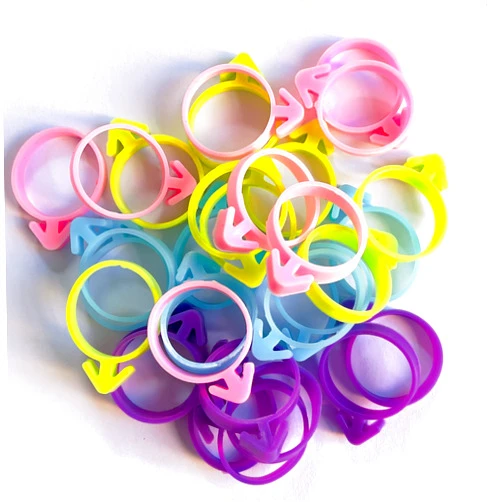 ARNISION 40 Pcs Pastry Bag Ties, Silicone Icing Bag Ties, Reusable Piping Bag Ties Decoration Bag Cake and Pastry Supplies Clips, Includes 4 Color. Suitable for Cupcakes Cookies and Pastry Seal