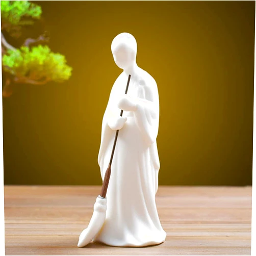 CHBDJY Creative Chinese Buddha Monk Statue, Meditation Sweeper Zen Monk Figure, White Ceramic Monk Crafts for Home Office Decor, Bonsai Decor Supplies