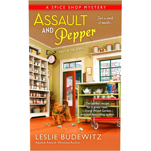 Leslie Budewitz Assault and Pepper (Spice Shop Mysteries Book 1)